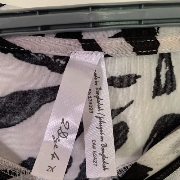 2 Dye 4 Ladies Plus Size Shirt Size 2X - Picture 3 of 7